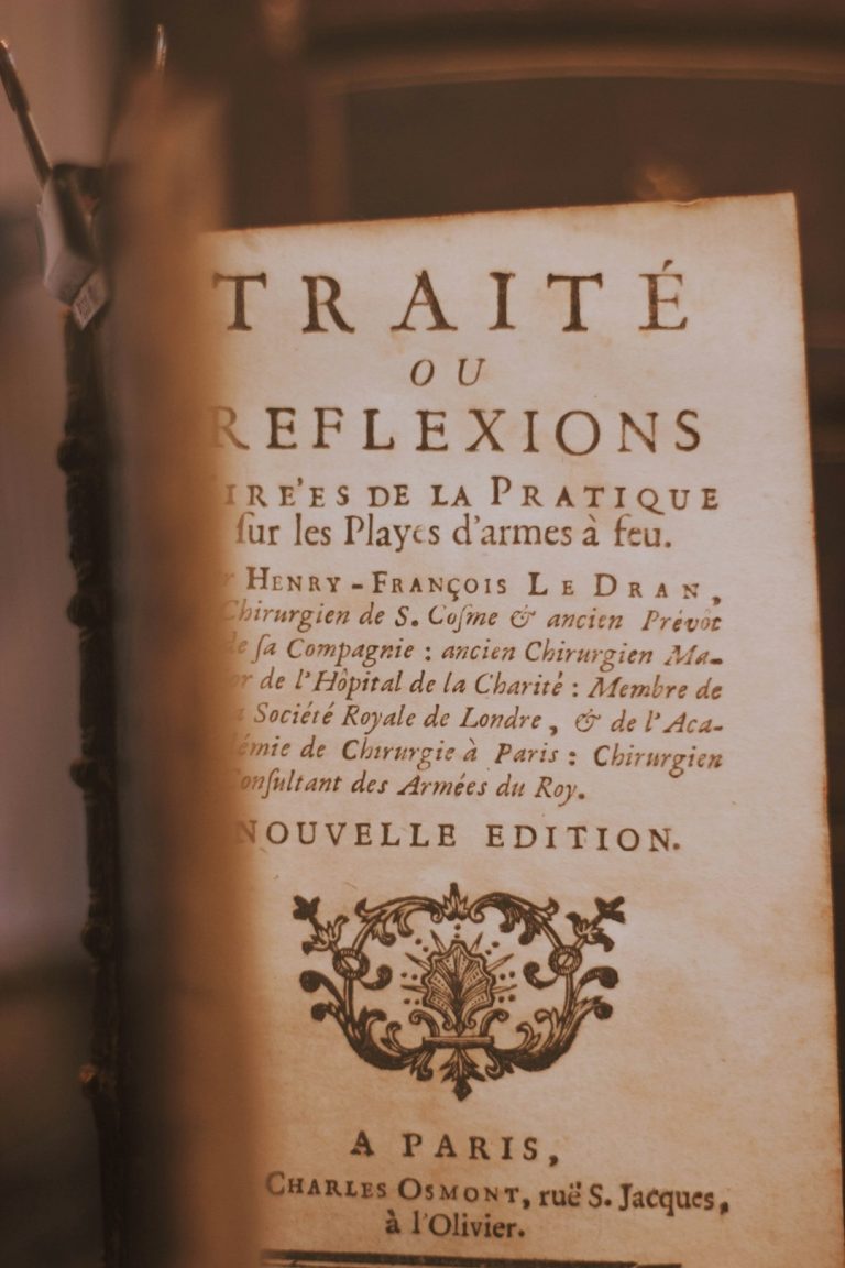 traite-ou-rflexions-book-sy-9y4gu4ps